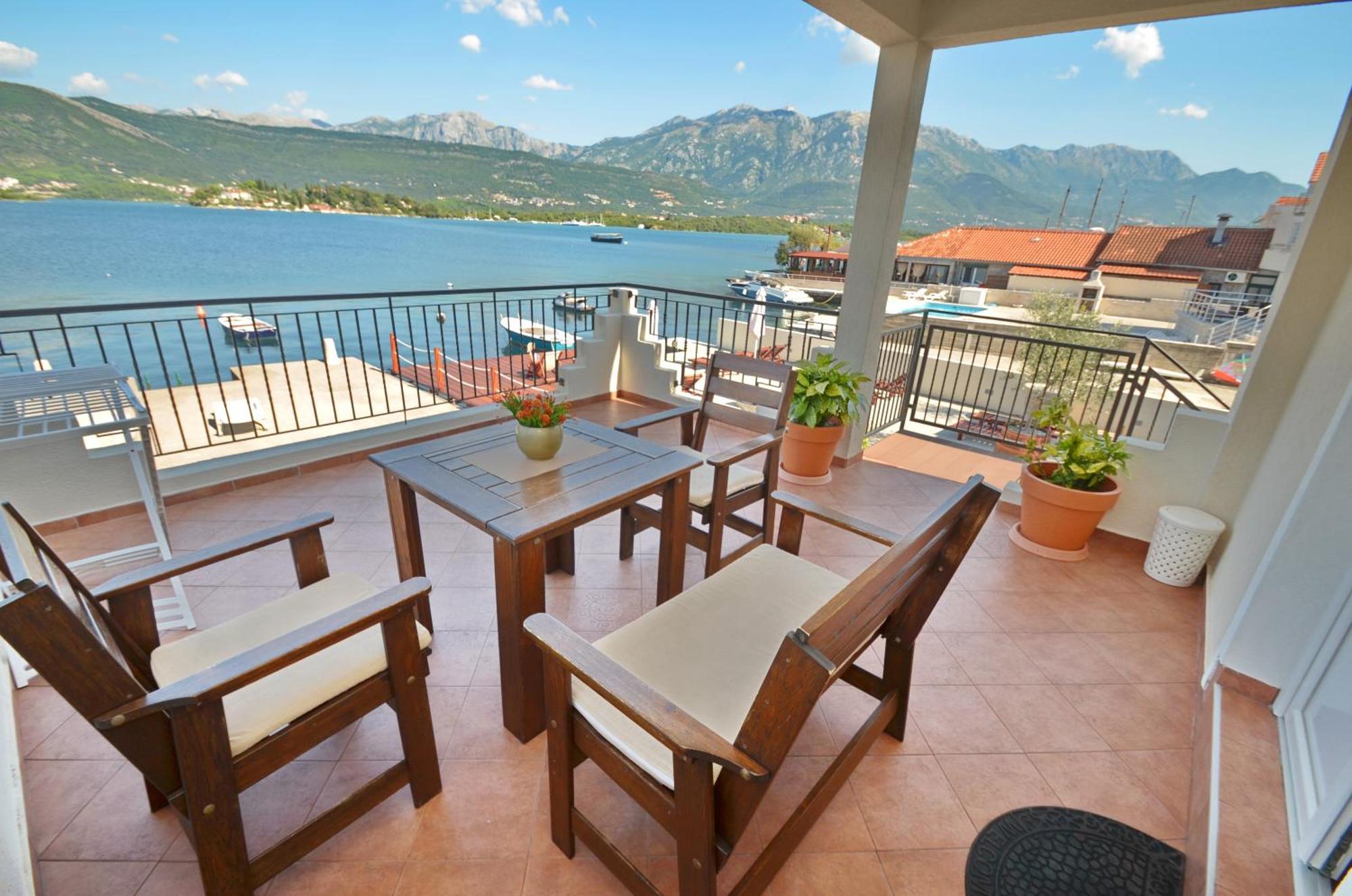 Dubravcevic Residence Tivat Exterior foto